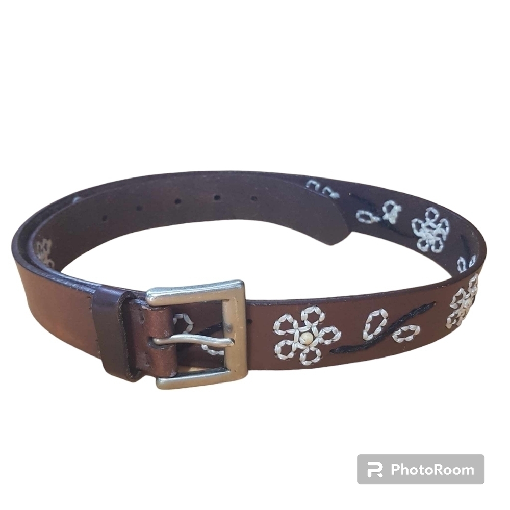 Woolrich Fullgrain Leather Embroidered Beaded Belt Brass Buckle
